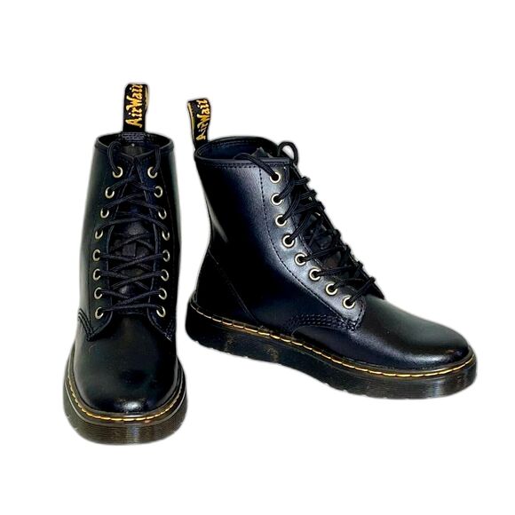 NEW Women's Dr. Doc Martens Punk Steampunk Chunky Black Boots Leather Size 7 - Picture 1 of 5